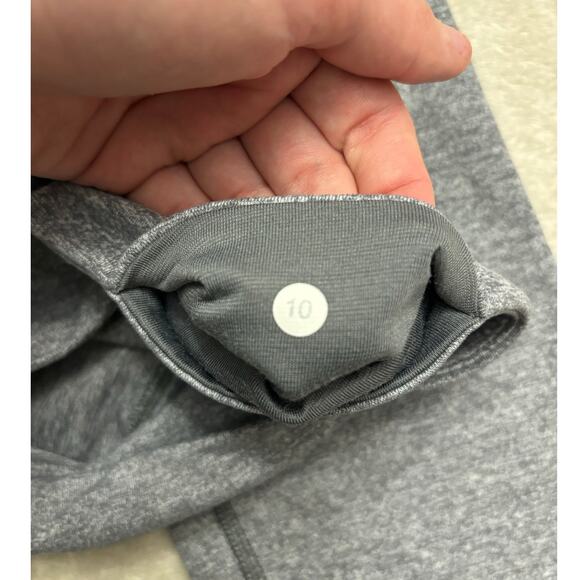 Lululemon Womens Size 10 Mid Rise Cropped Athletic Leggings Heathered Gray Sport - Picture 4 of 6